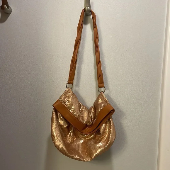 Murval Woman’s copper beaded handbag - Picture 2 of 14